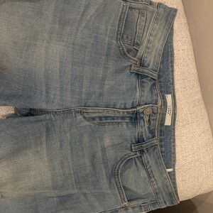 Women's Light Blue Jeans